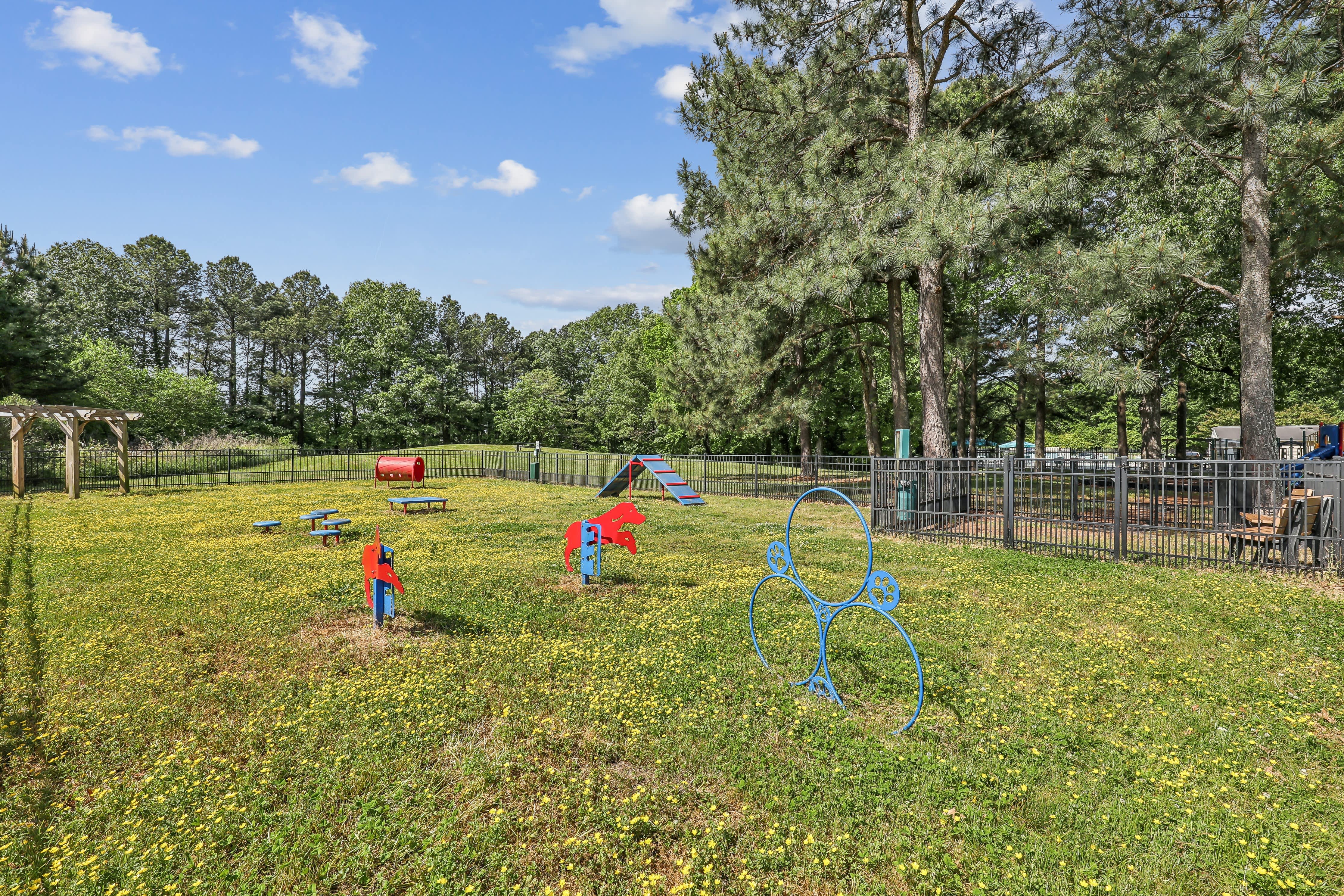 Woodshire Apartments – photo 2