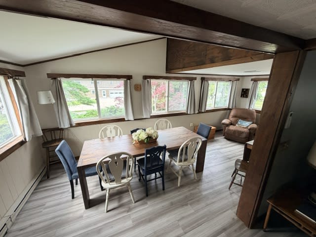 11 Oceanside Ave W – photo 3