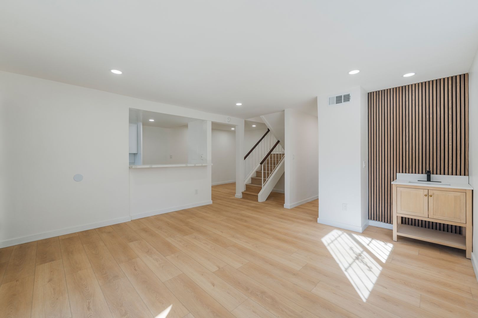 Beautifully Remodeled 3-Bedroom, 3-Bath Gardena Condo with Open-Concept Living – photo 5