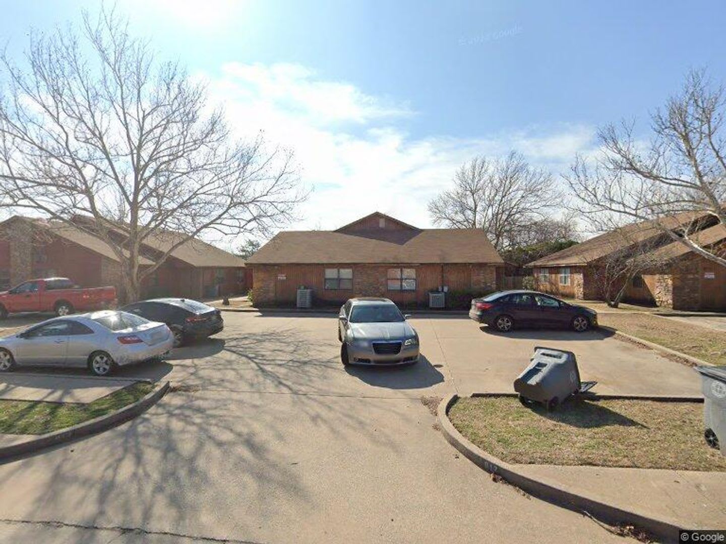 917 NE Tortoise Dr. Apt. A – photo 1