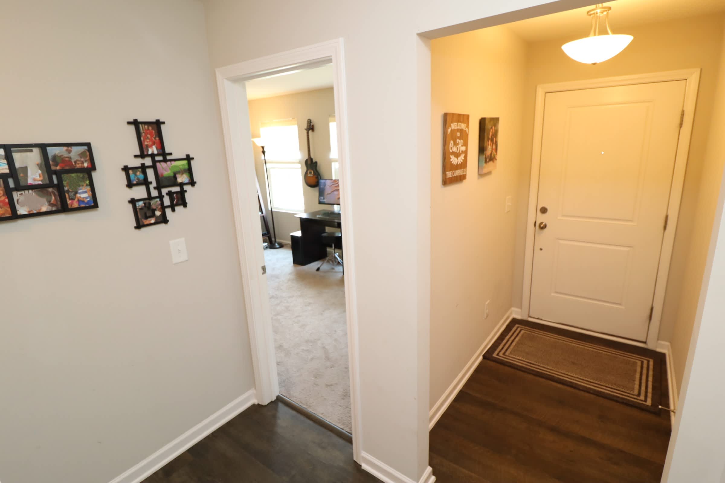 584 Grand Central Sta – photo 3