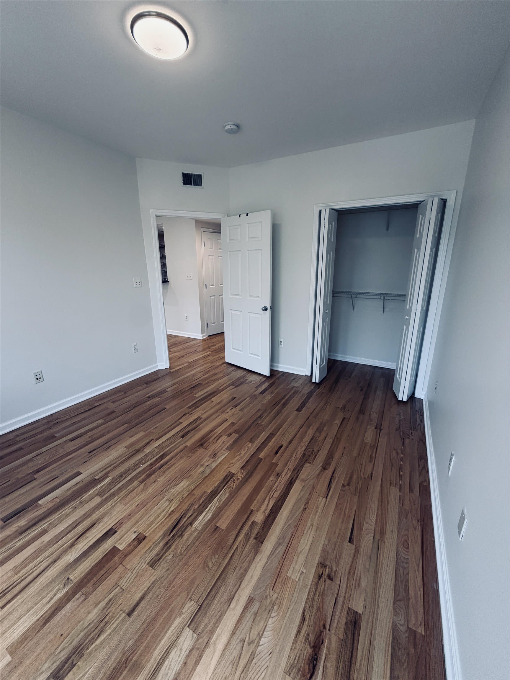 920 JEFFERSON ST – photo 1