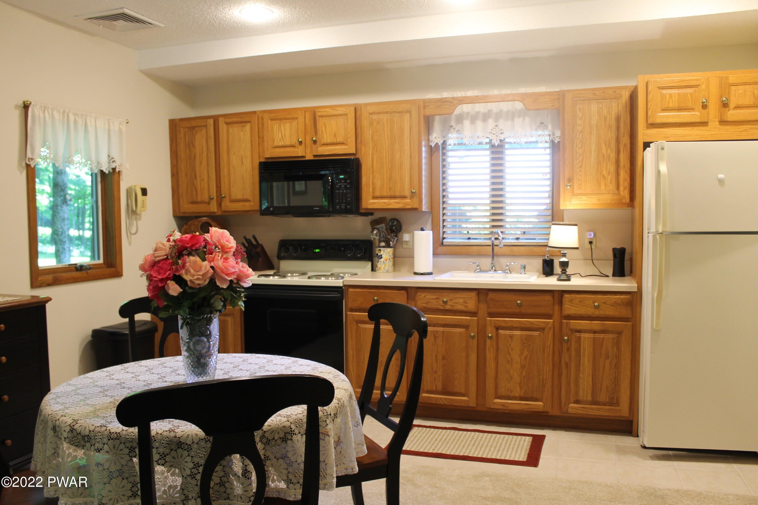 17 Gallina Pond Drive – photo 4