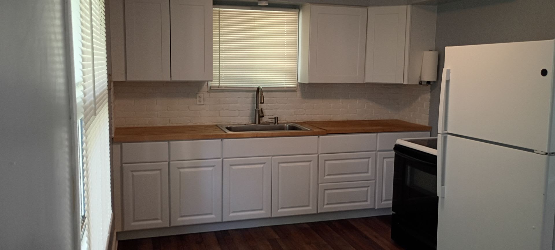 702 Saratoga Ave – photo 5