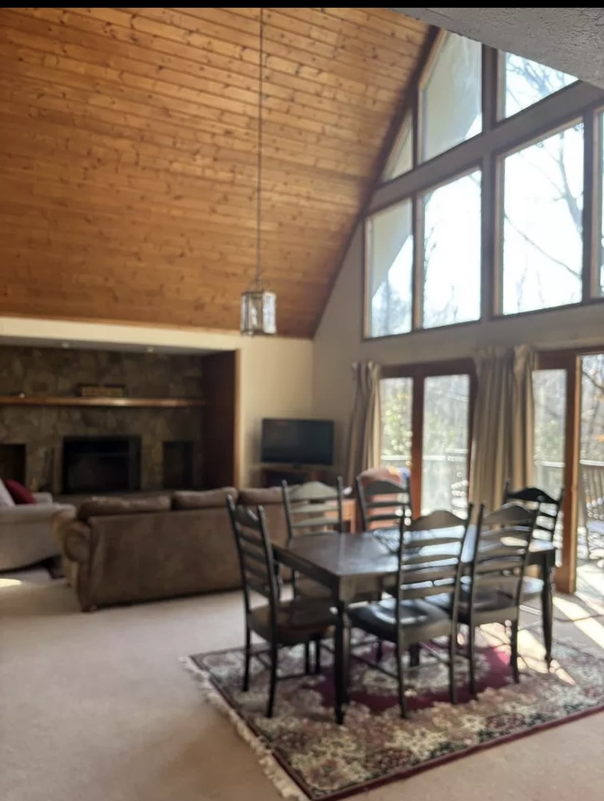 417 Chalet Village Dr – photo 4
