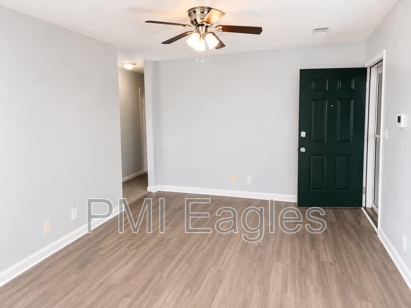 1140 Timothy Avenue – photo 2