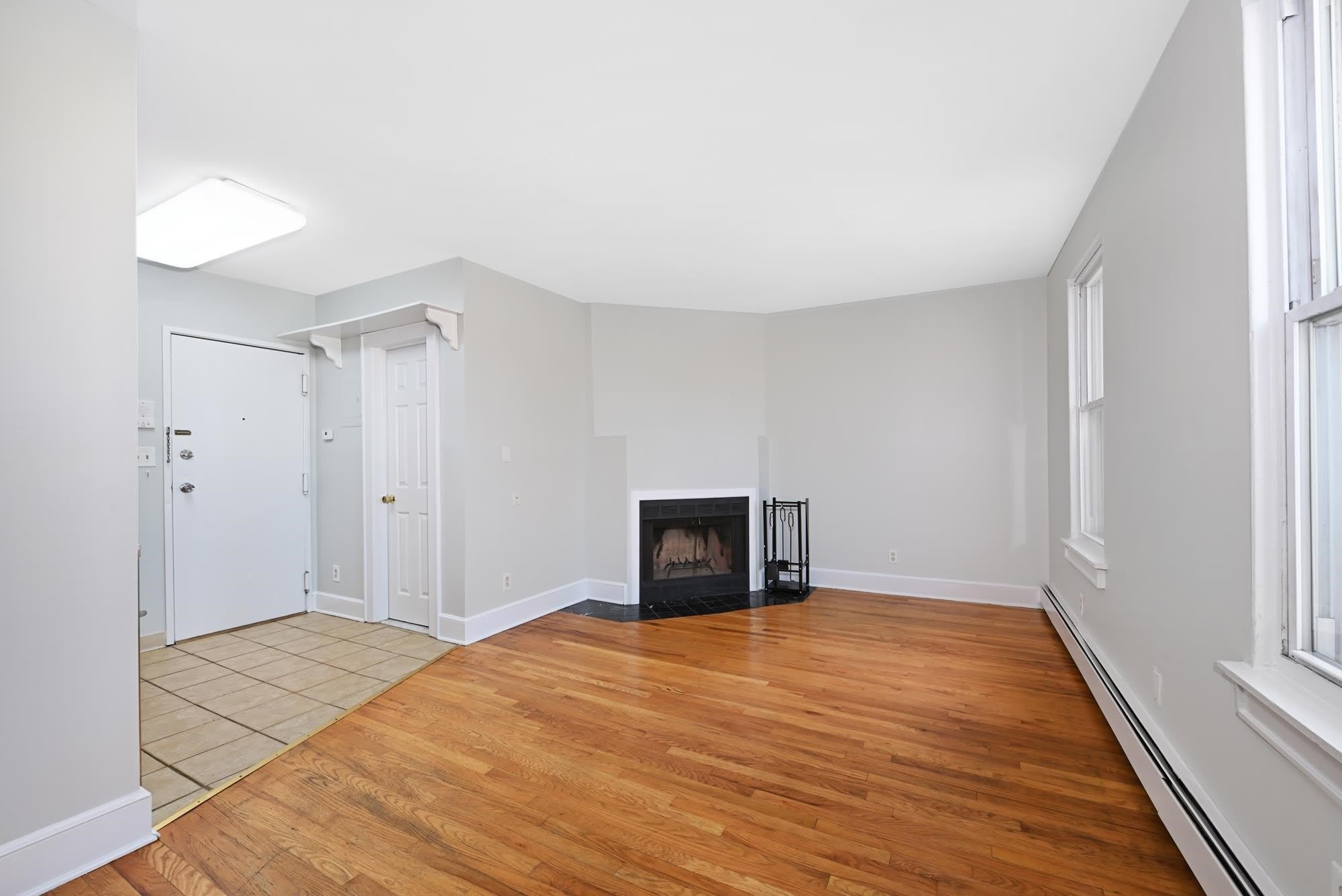 201 WASHINGTON ST – photo 5
