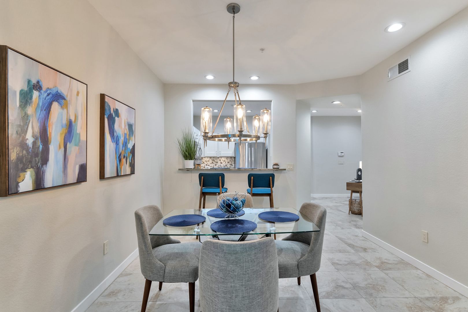 Rates Vary: $3,995 – photo 4