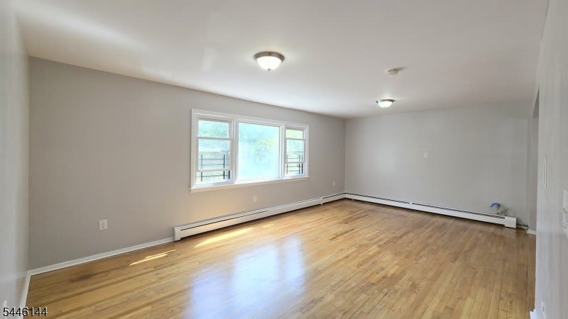 267 Parker Ave – photo 2