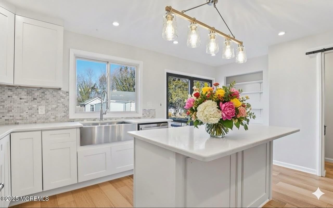 555 Cedar Avenue – photo 4