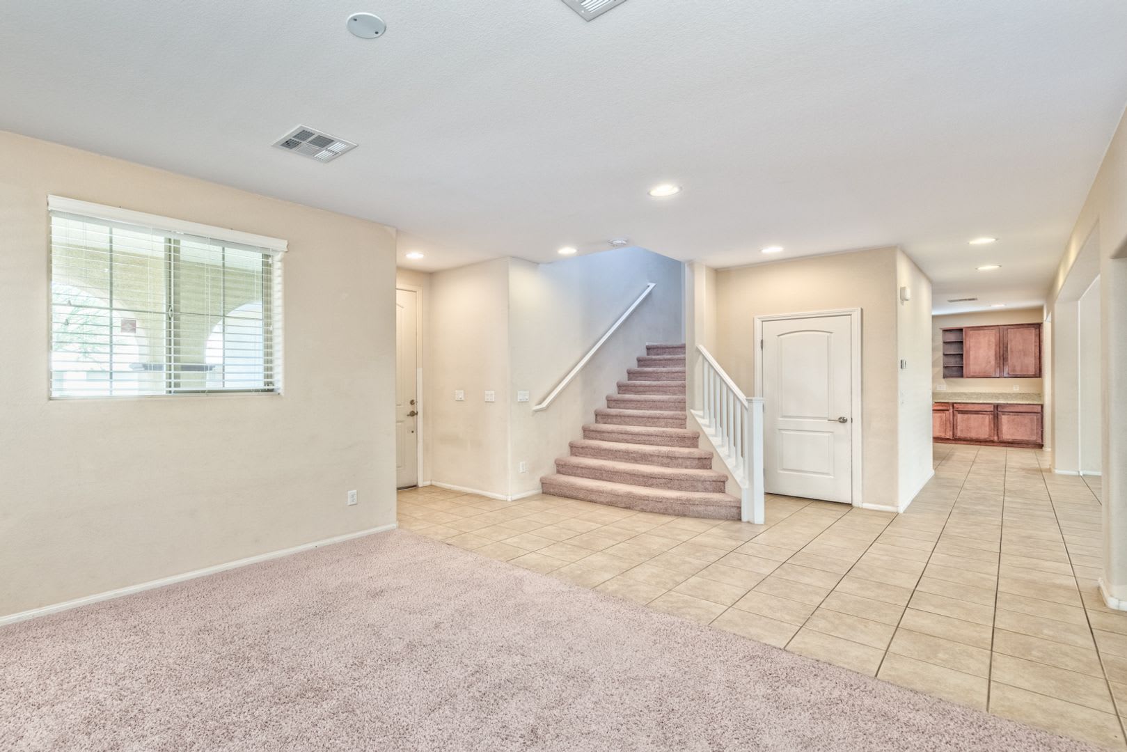 6729 Upper Mesa Court, North Las Vegas, Nevada 89084 – photo 2