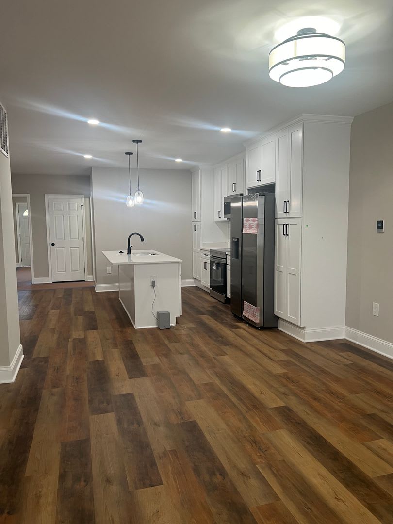 615 N. Calhoun Street – photo 3