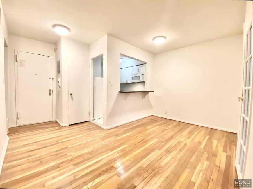 345 East 72nd Street – photo 2