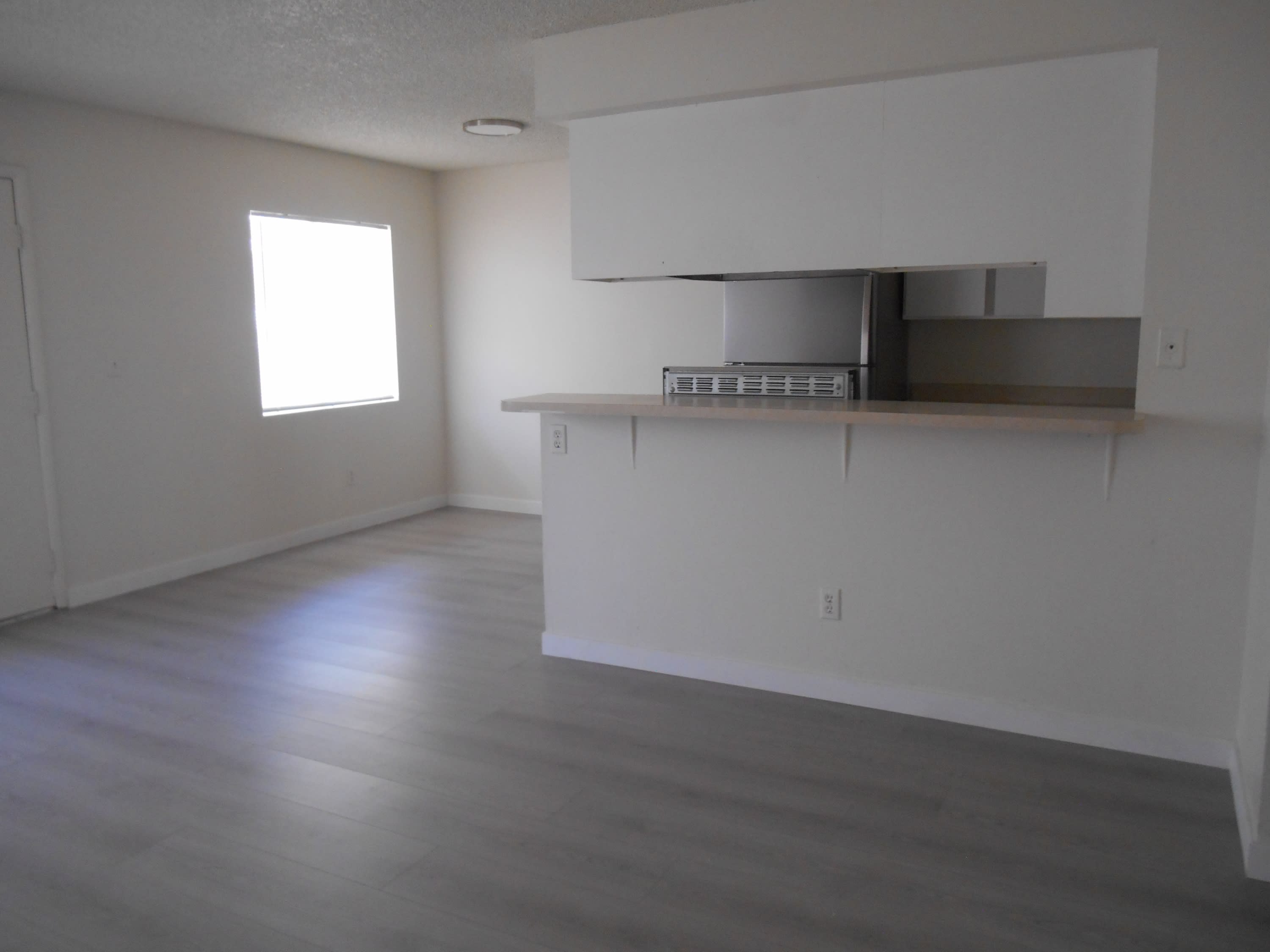 473 Rexford Drive – photo 1