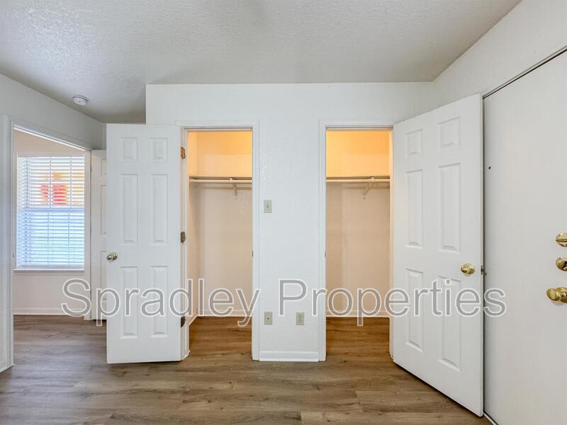 102 Lacey Lou Ln – photo 5