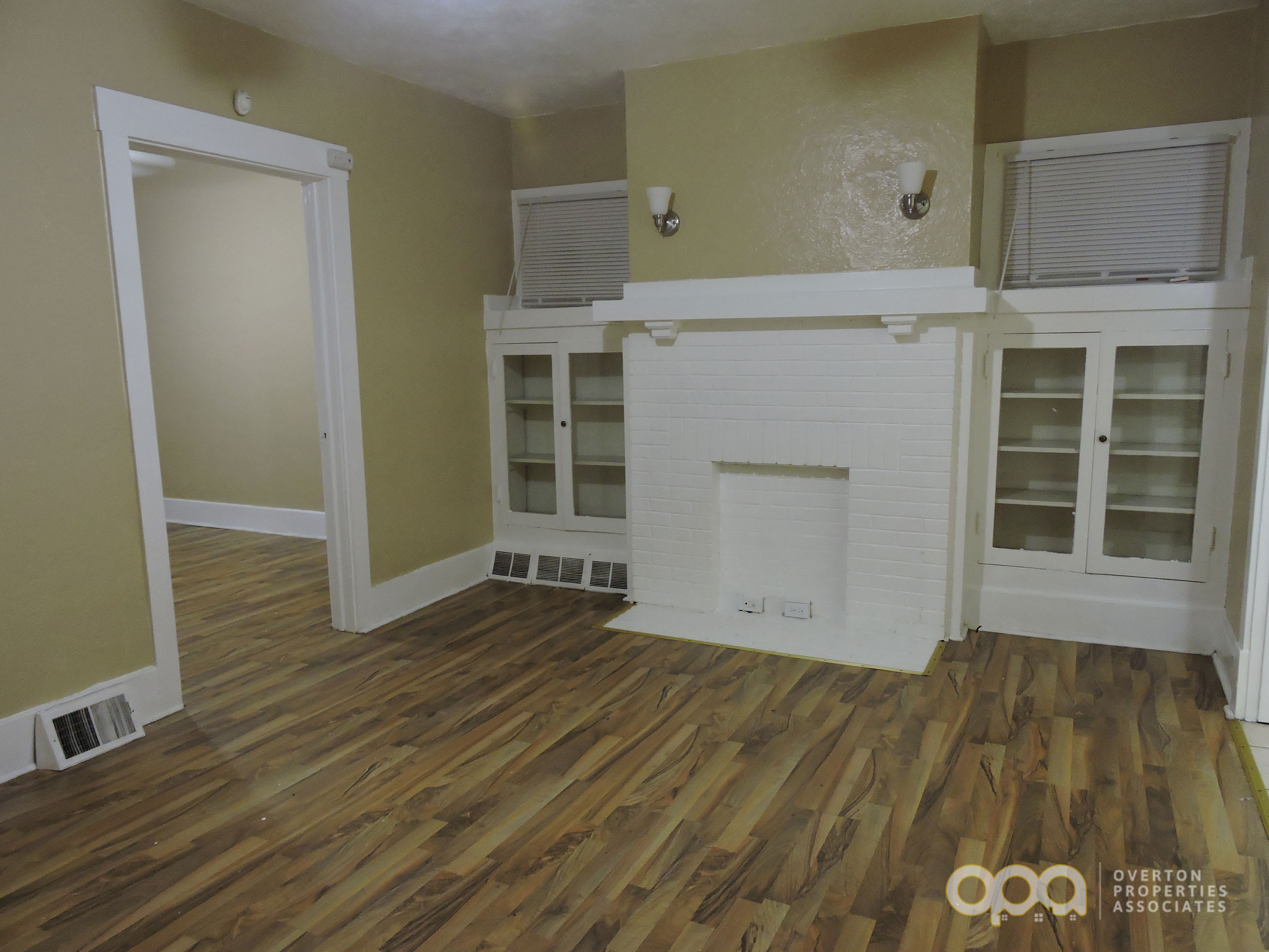 211 Spencer Avenue – photo 1