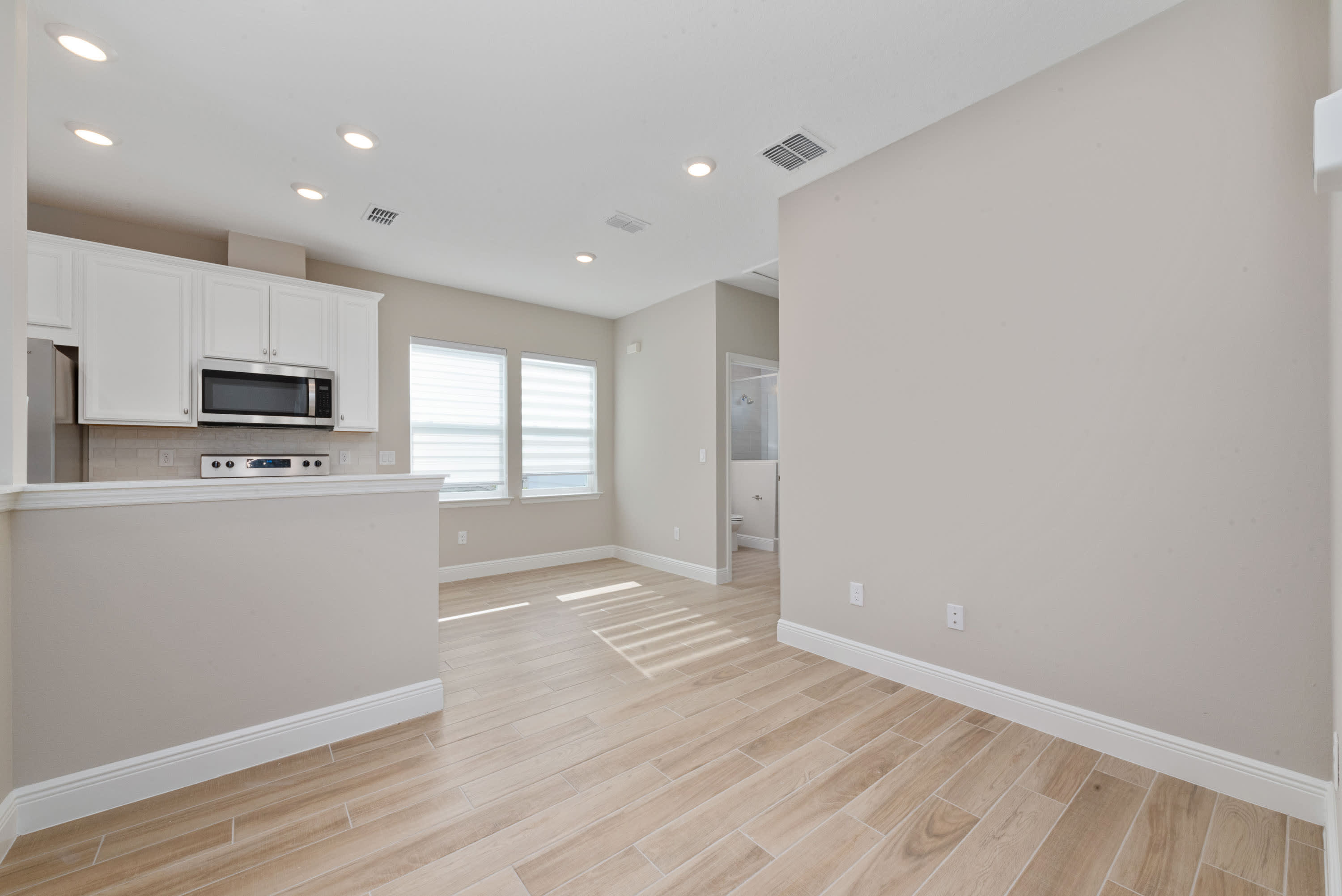 6541 Rover Way B – photo 4