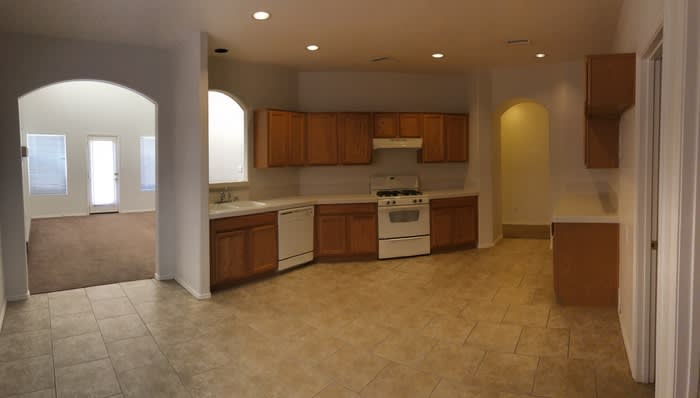 9515 Valletta Avenue Northwest – photo 2