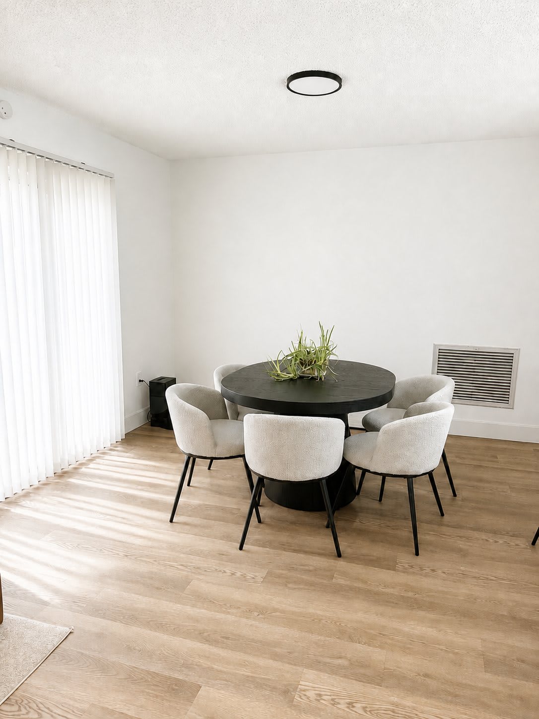 7902 Royal Hart Drive – photo 4
