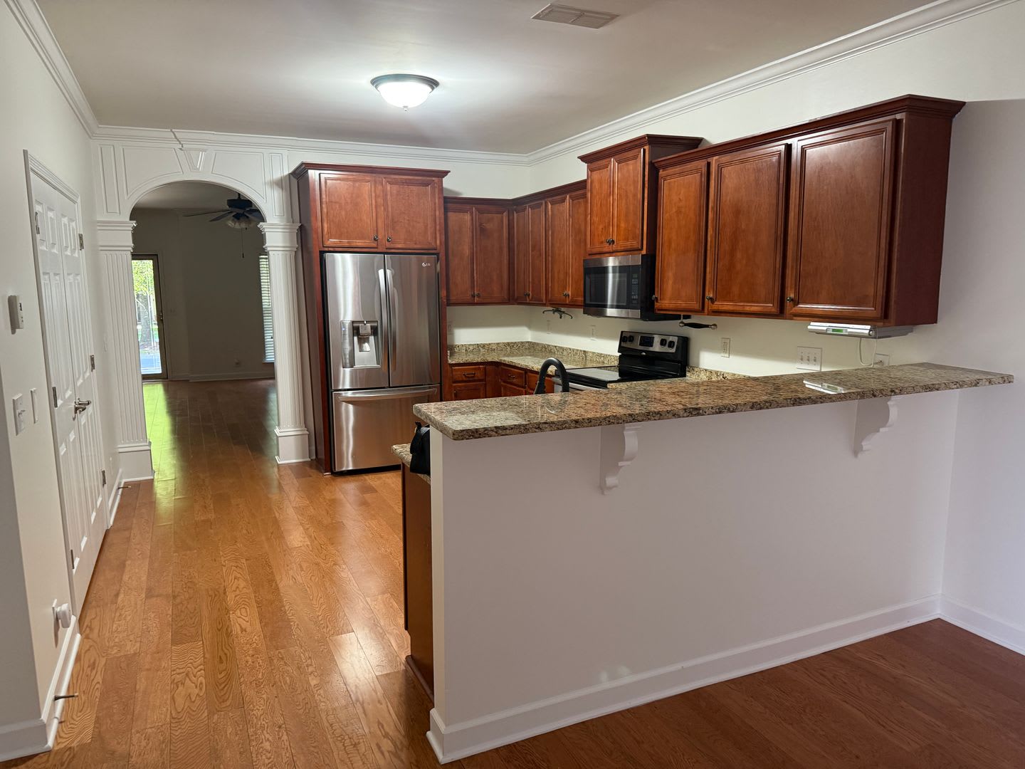 Beautiful 4 Bedroom Home – photo 3