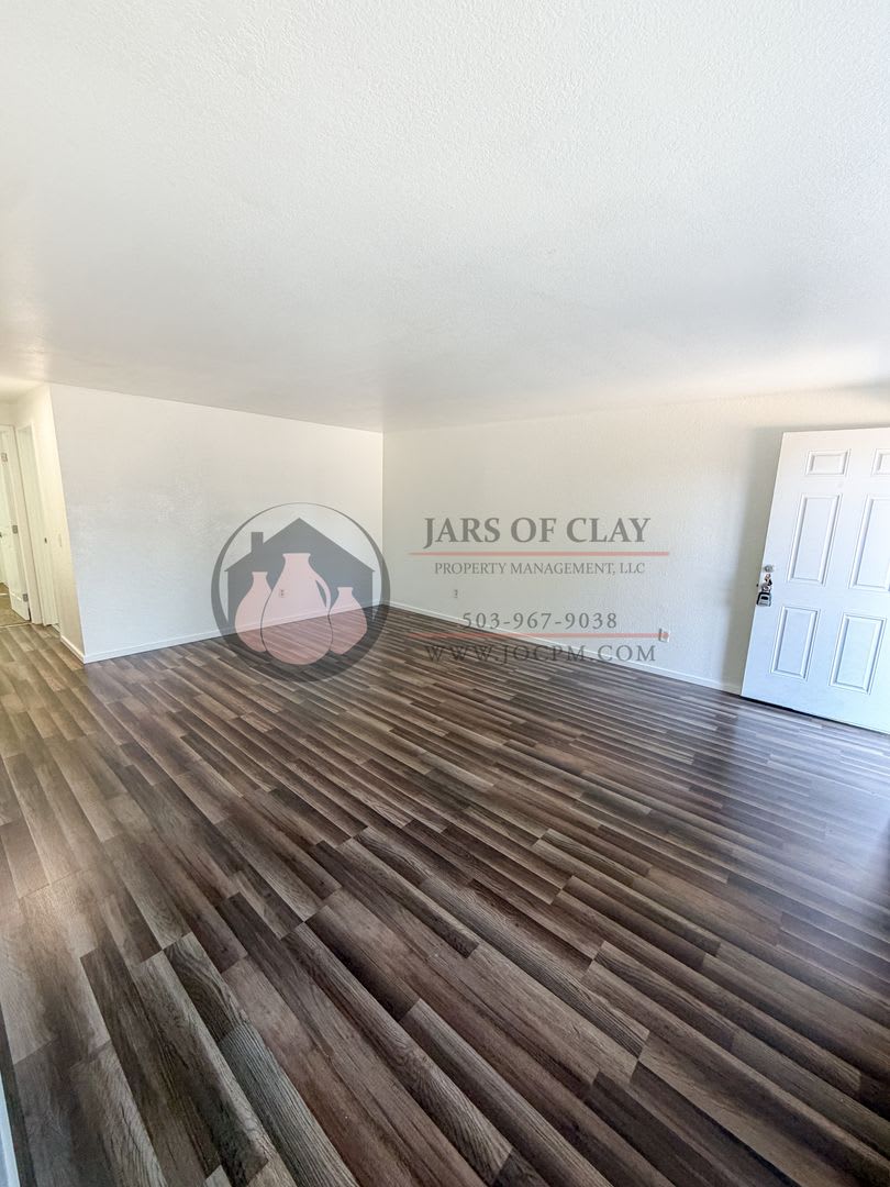 1 2 Off First Full Month S Rent 2 Bed 1 Bath In Keizer Ground Floor W D Hookups – photo 4