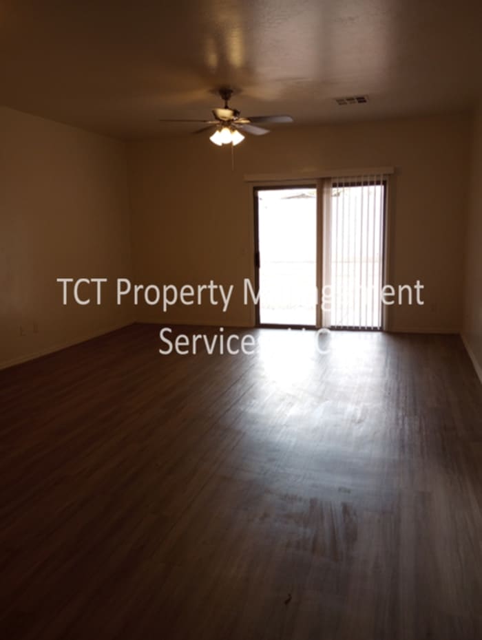 7922 West Chickasaw Street – photo 4