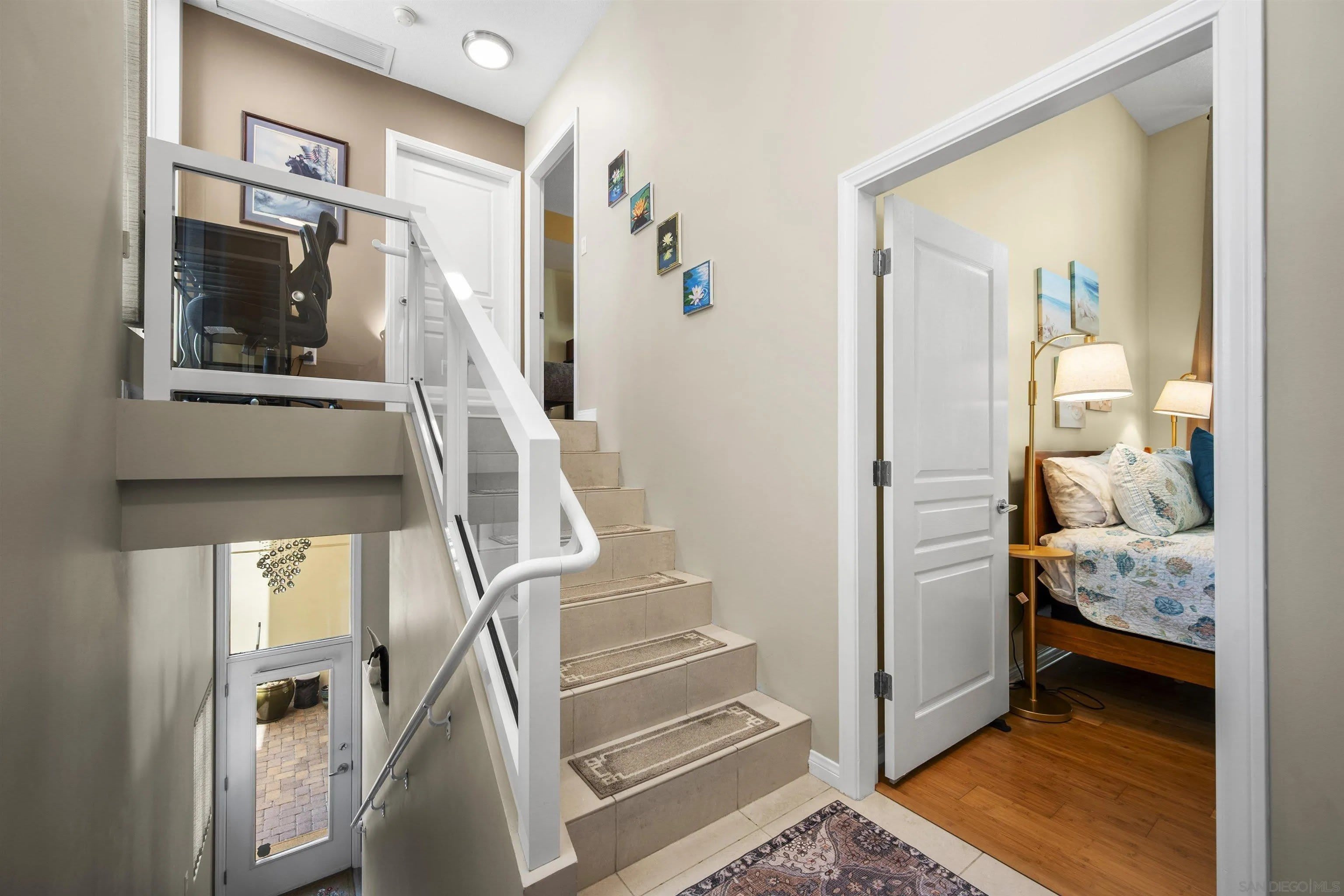 531 Front St – photo 3