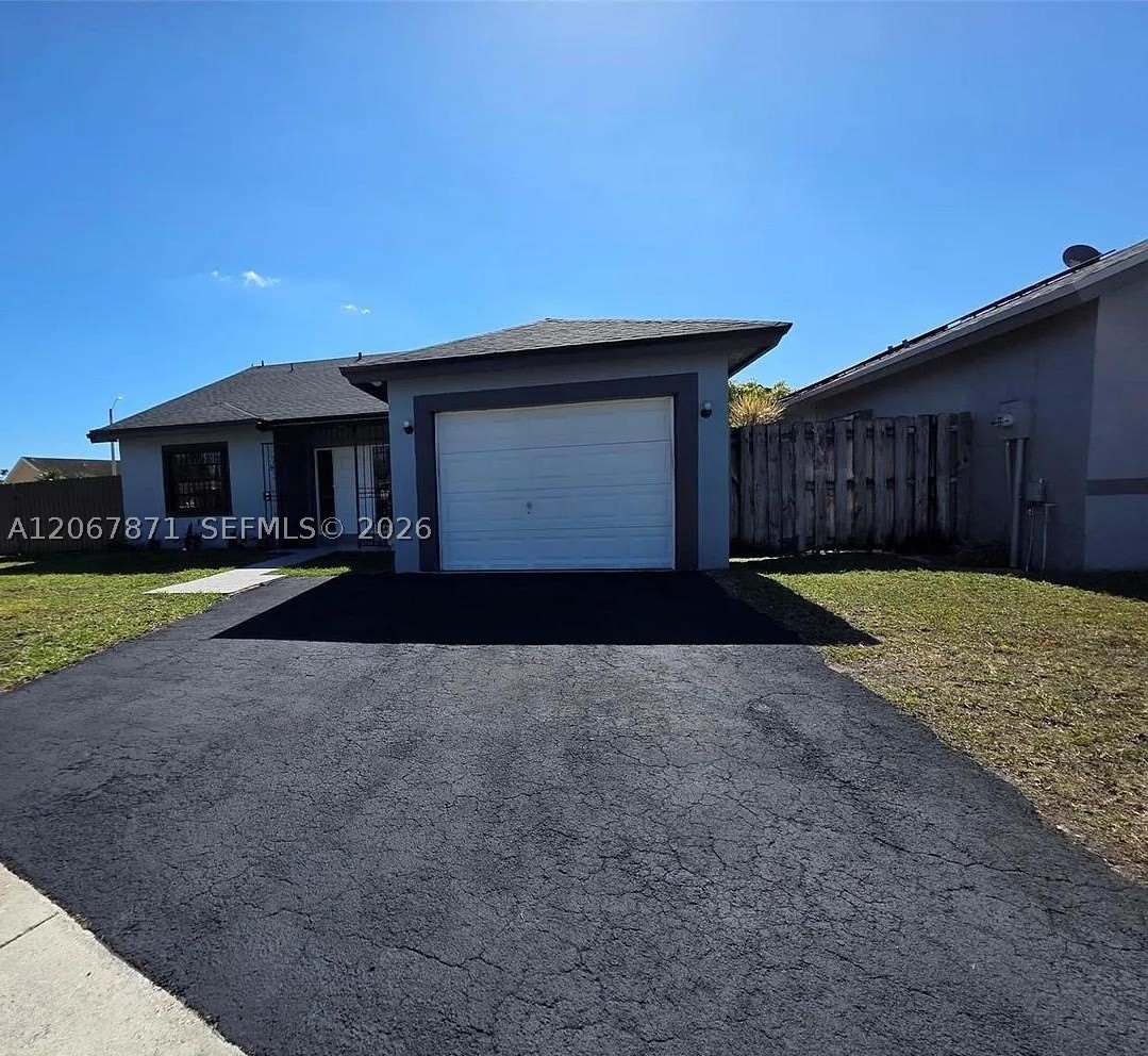 15238 SW 58th Ter – photo 2