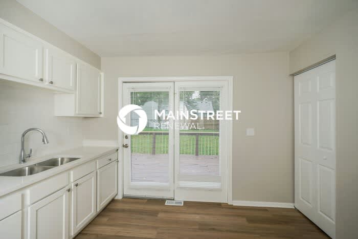 2606 Thomas Avenue – photo 4