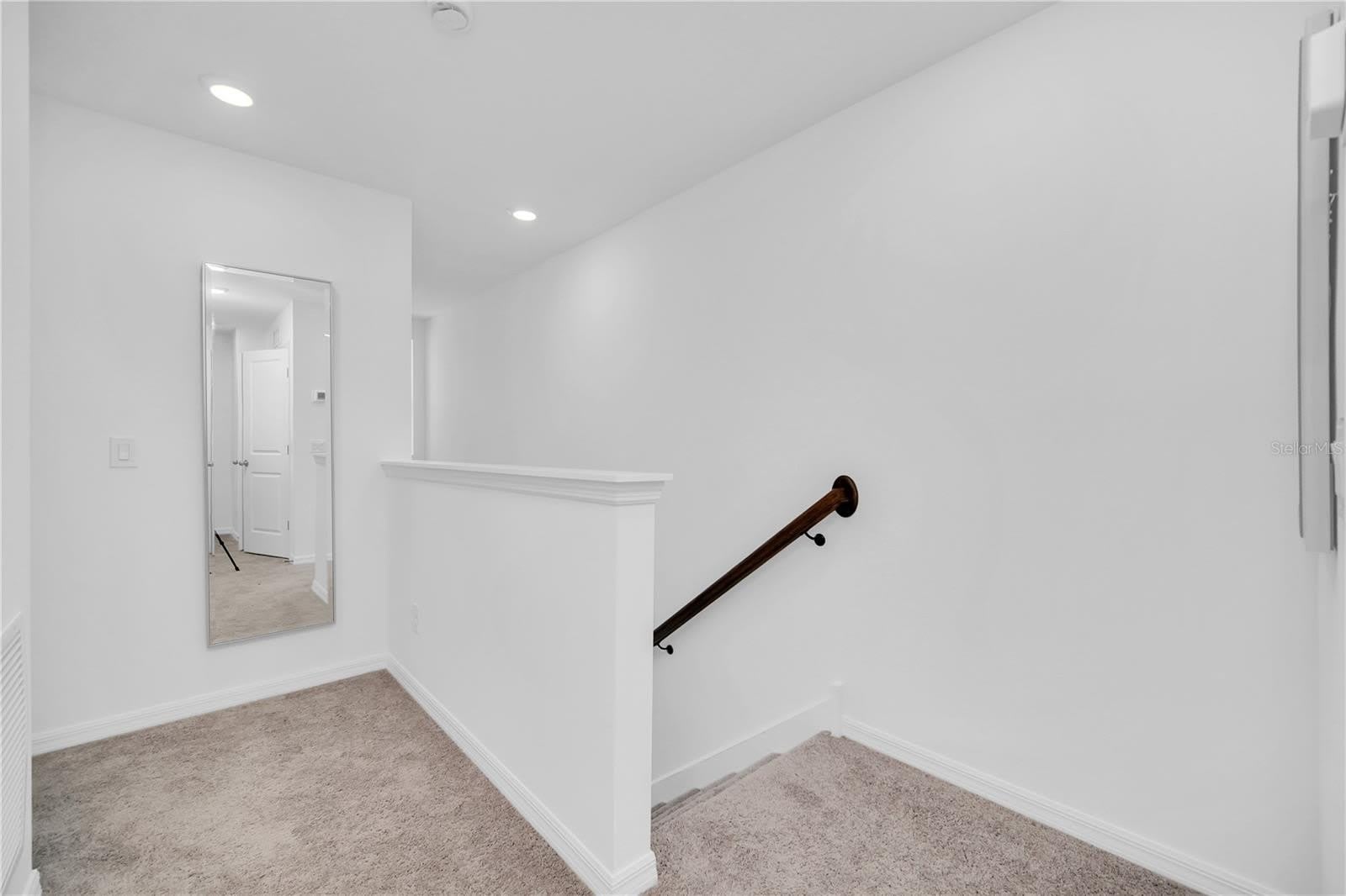 657 LONGBOAT Drive – photo 5