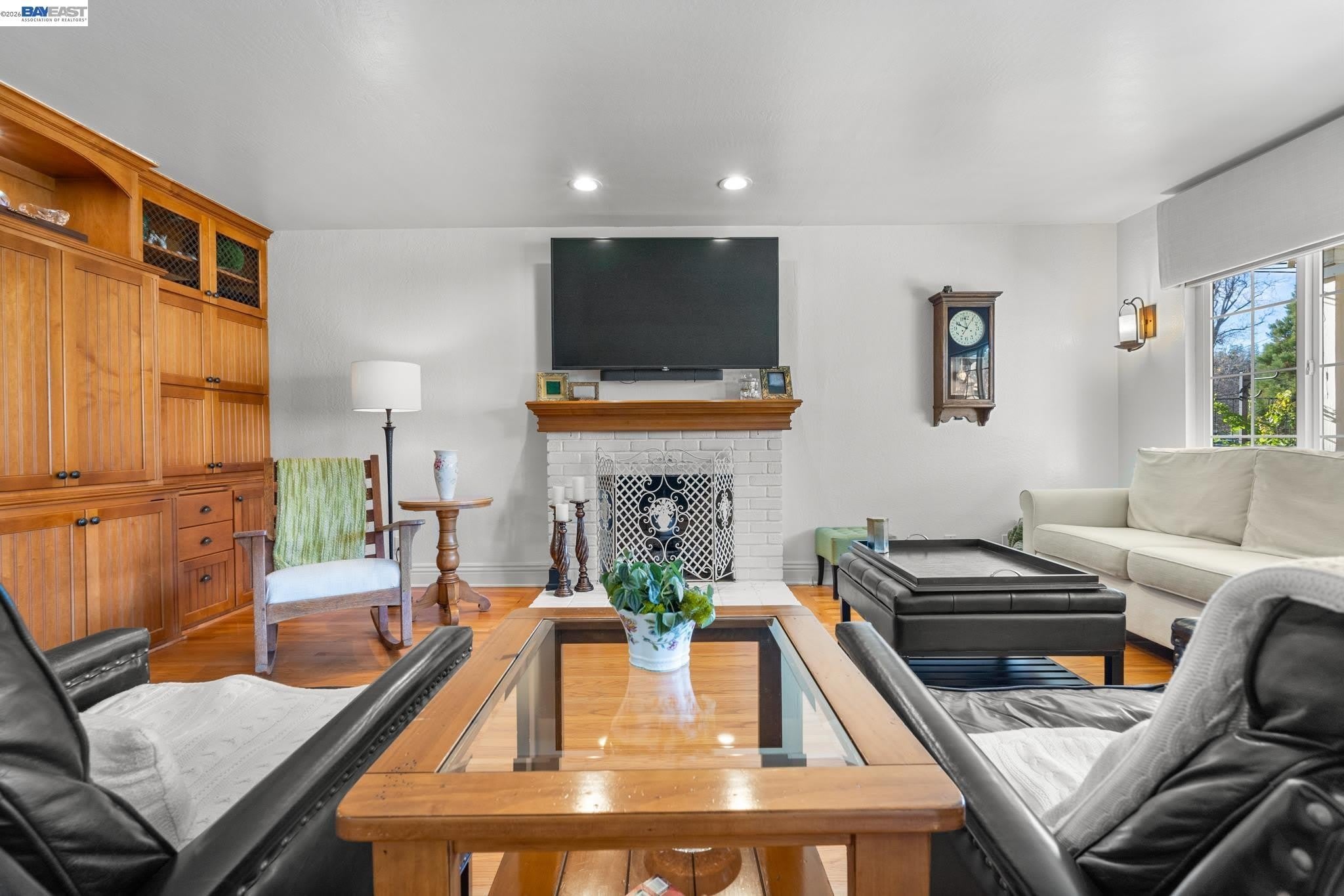 4678 Whiting St – photo 5