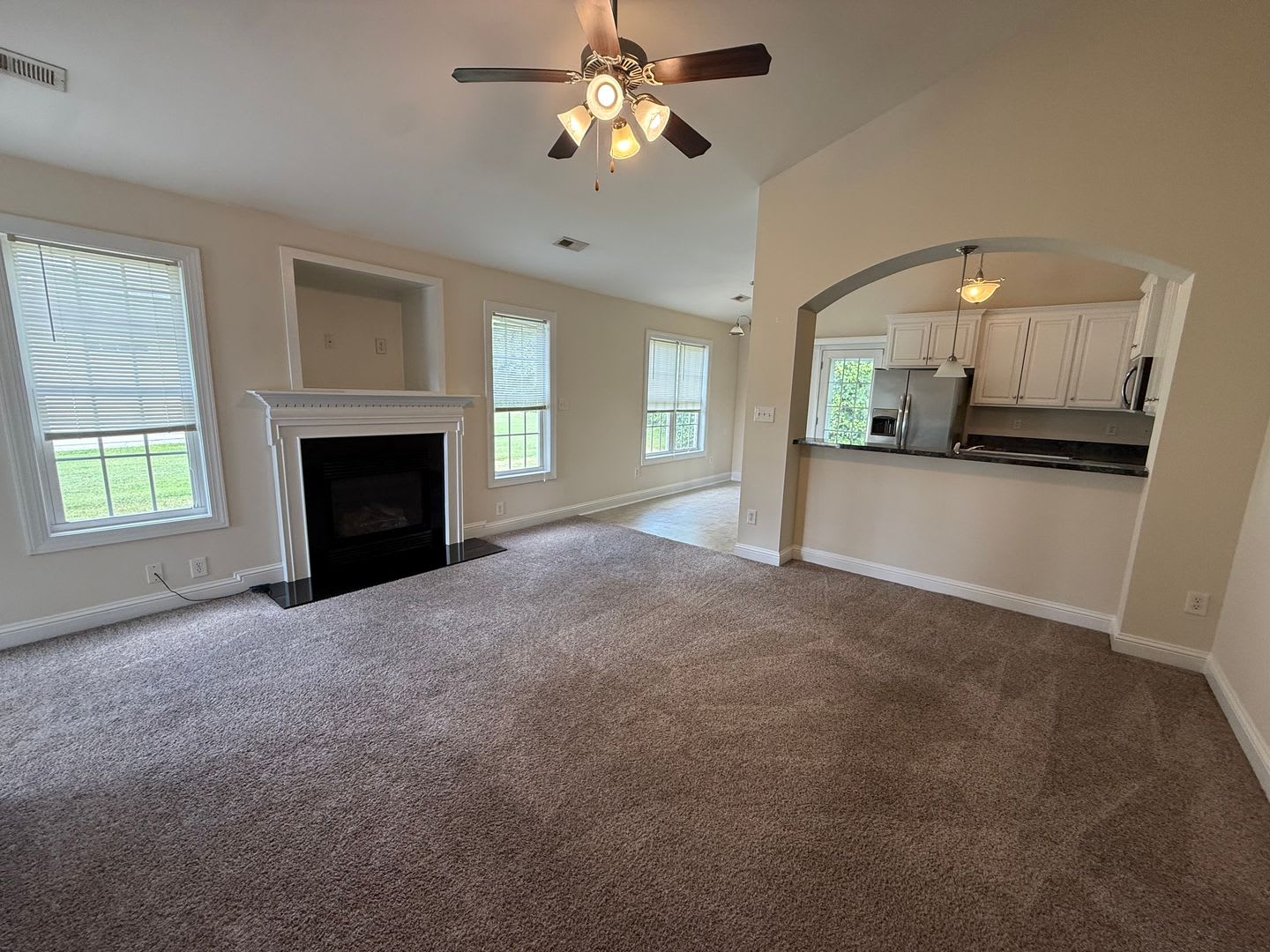 4015 Huntsmoor Lane – photo 4