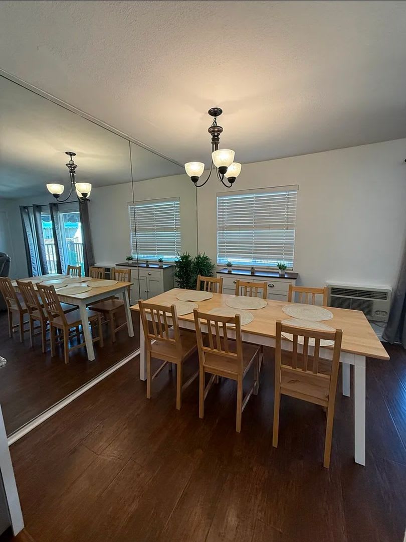 Furnished Top-Floor West LA Townhome Near Sawtelle and UCLA – photo 3