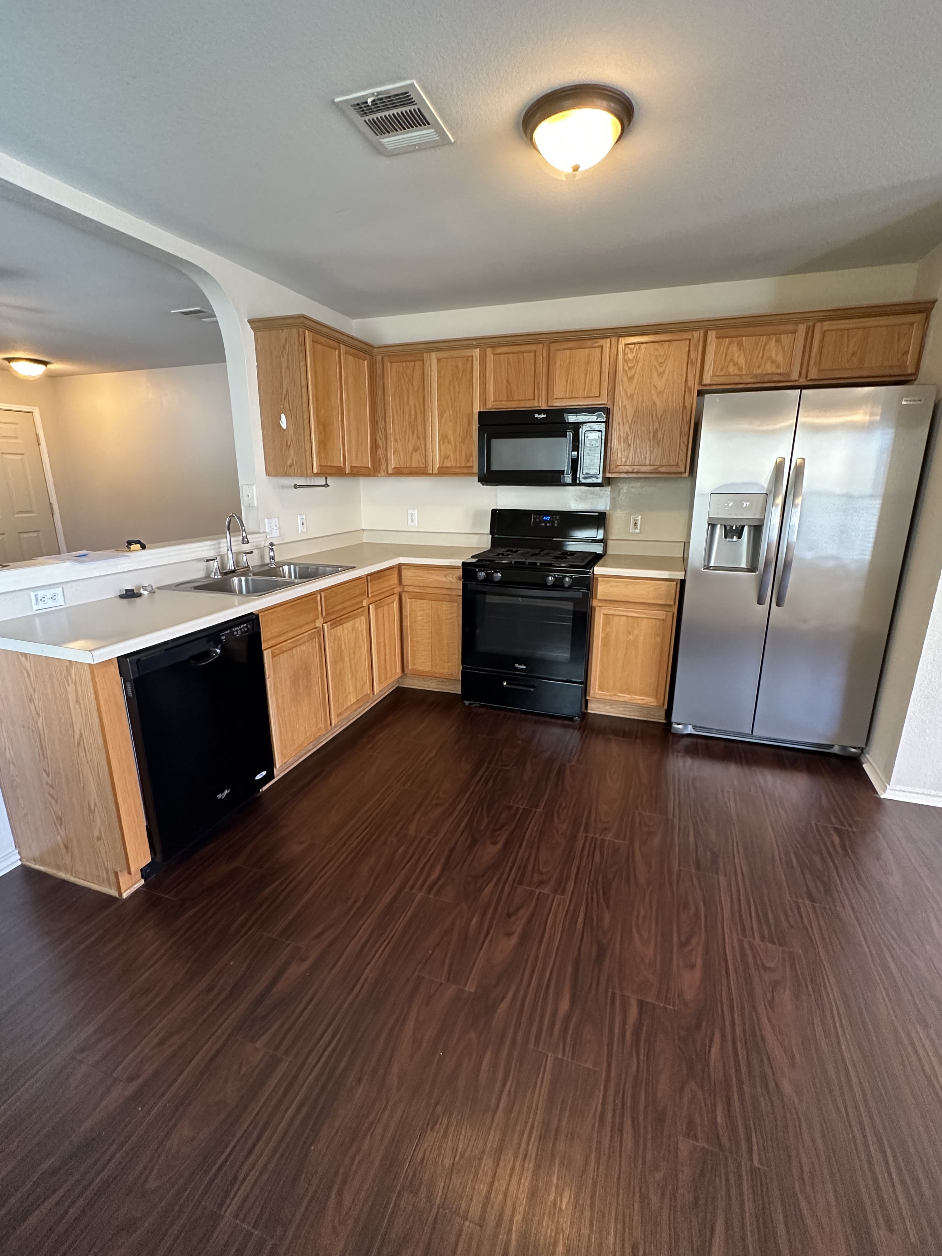 512 Crater Lake Dr – photo 5