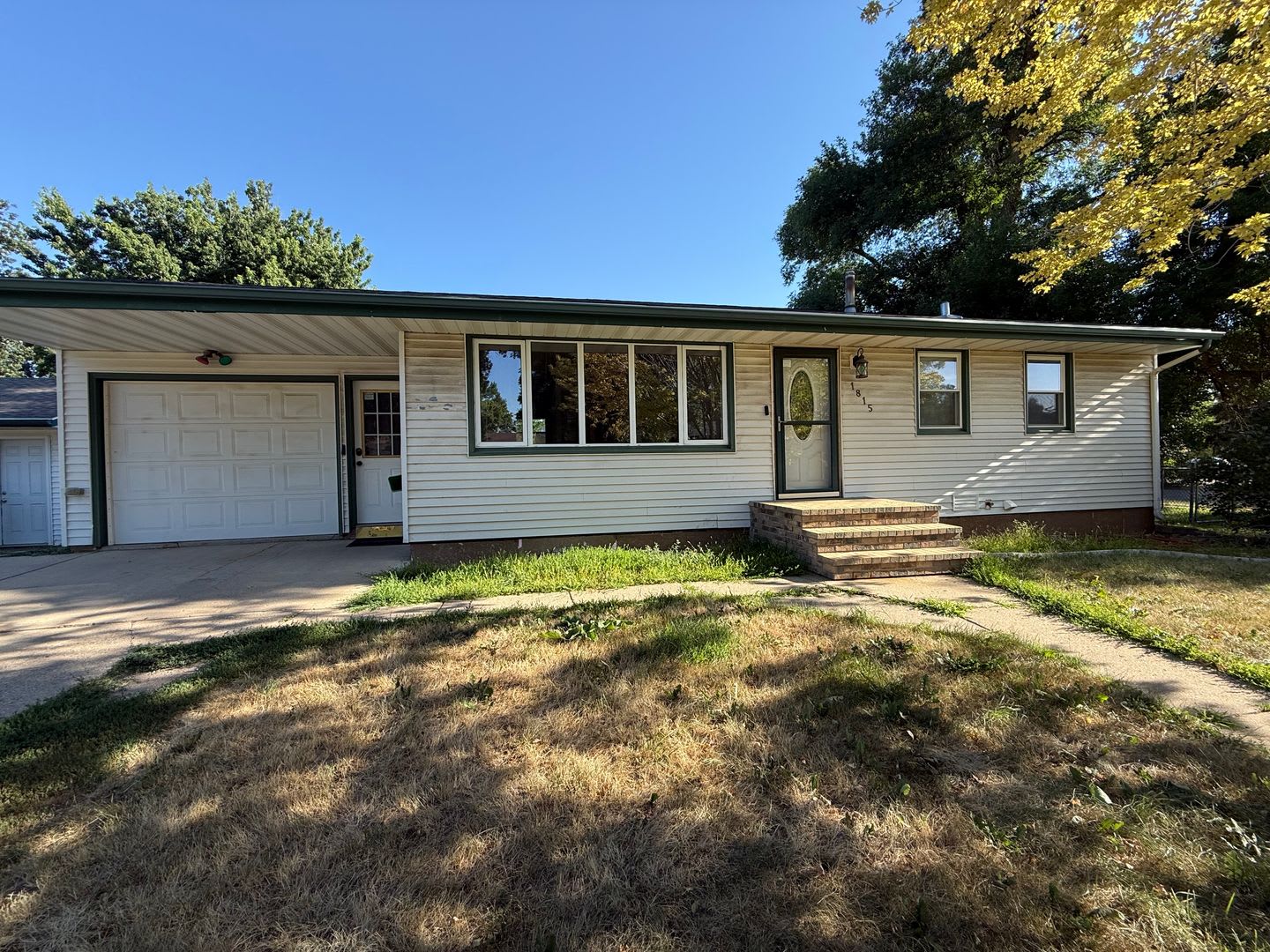 1815 3rd Ave SE – photo 2