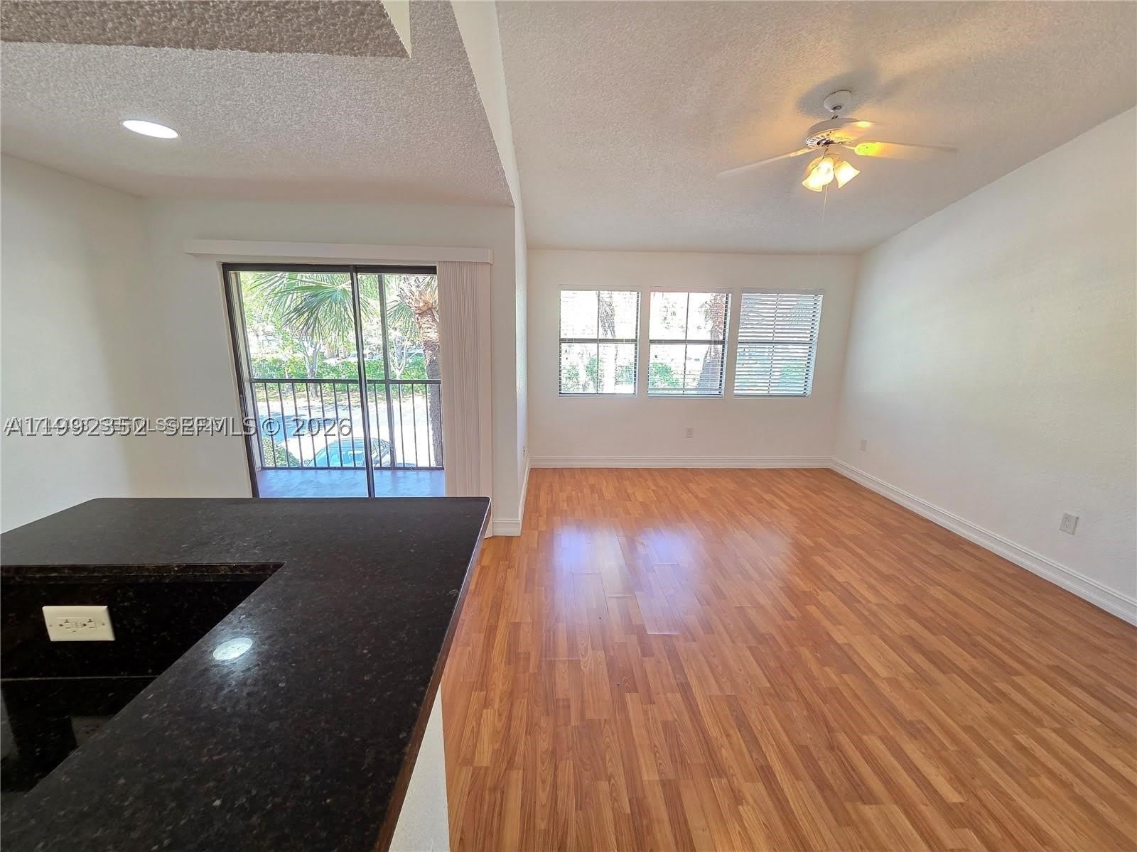 15650 SW 105th Ln – photo 4