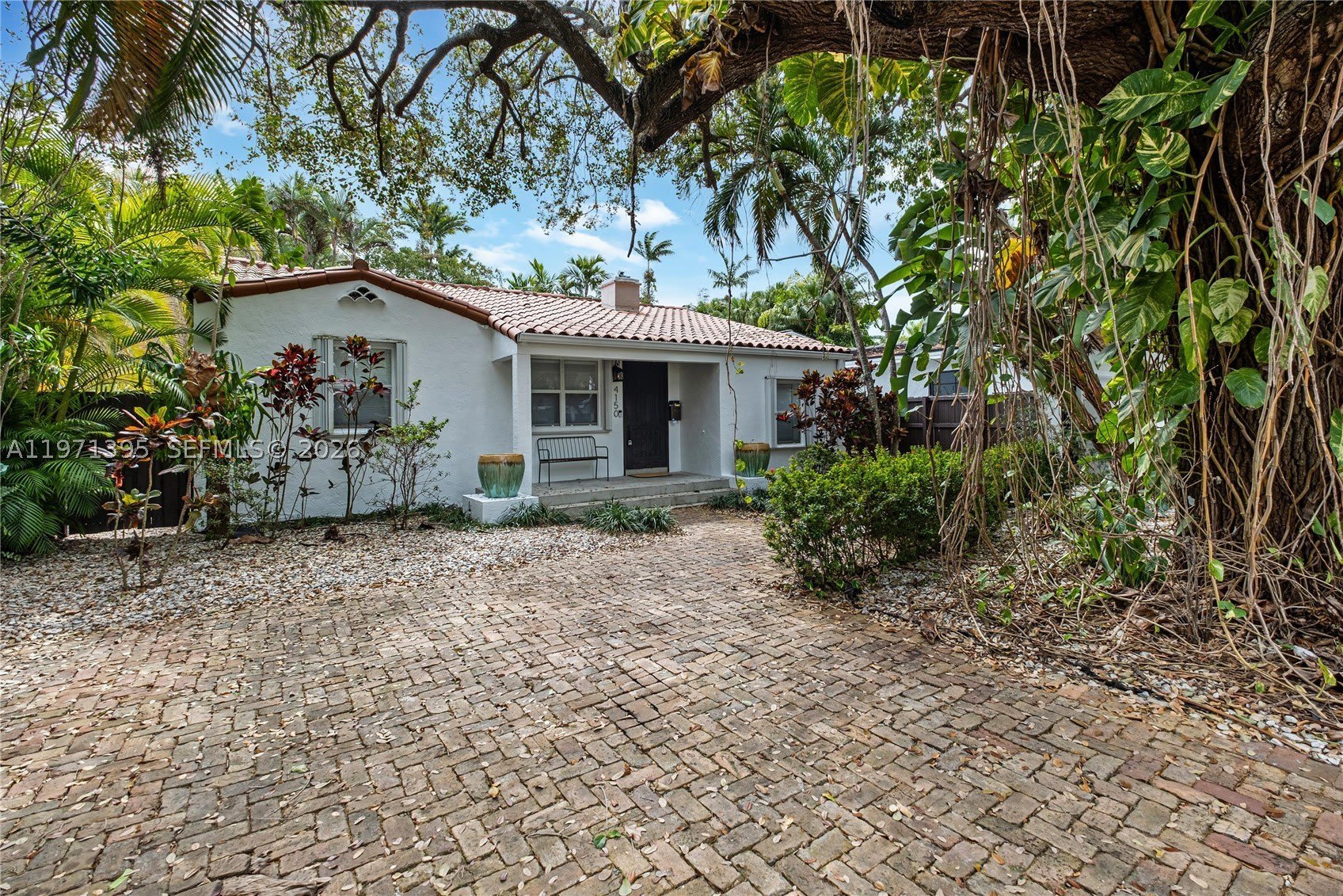 4150 Ventura Ave – photo 1