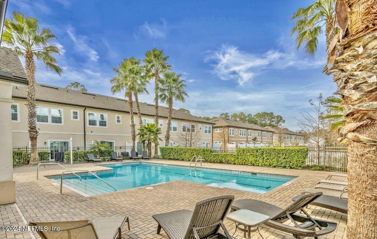 11368 ESTANCIA VILLA Drive – photo 3