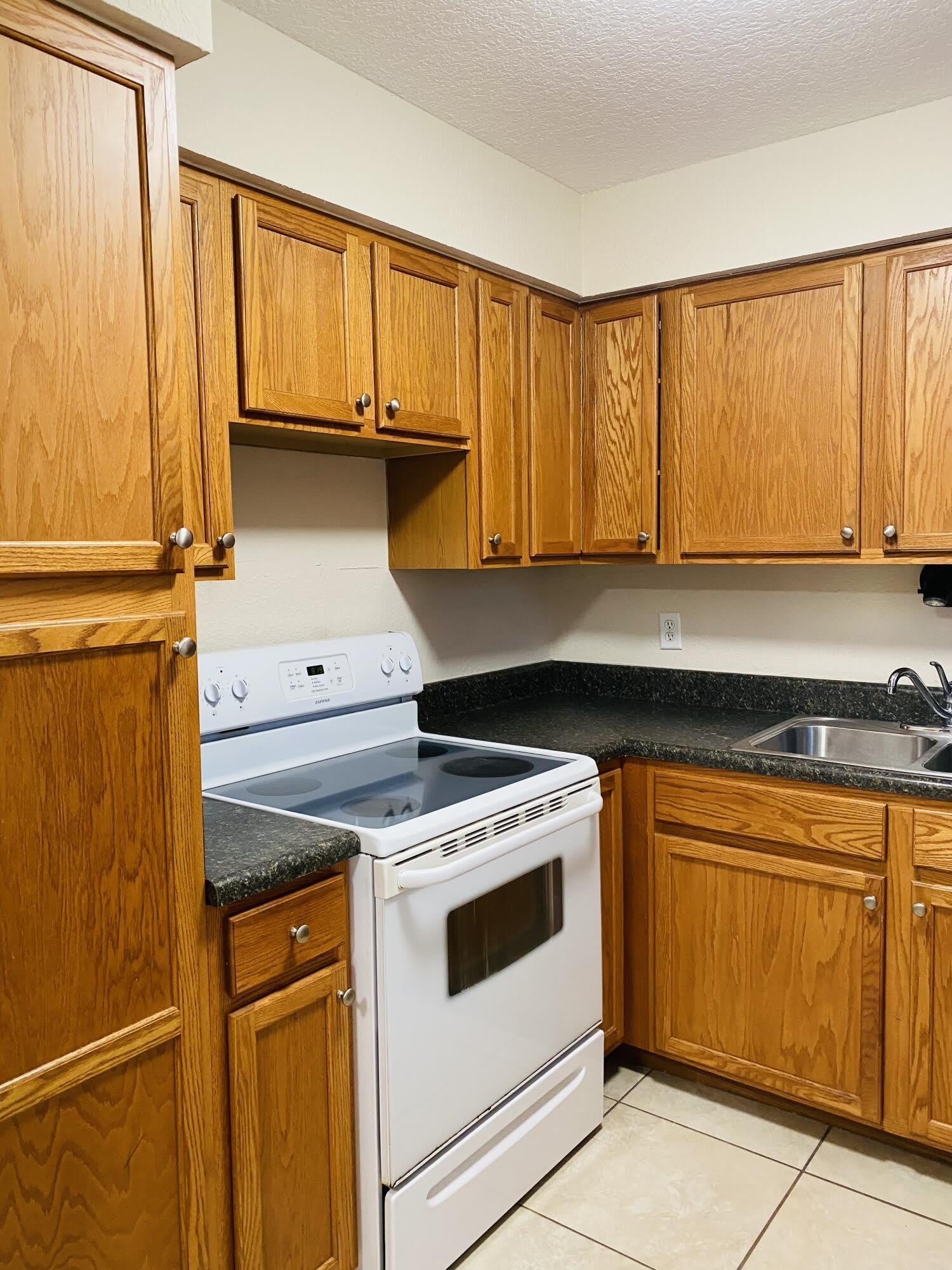 124 Yacht Club Drive – photo 4