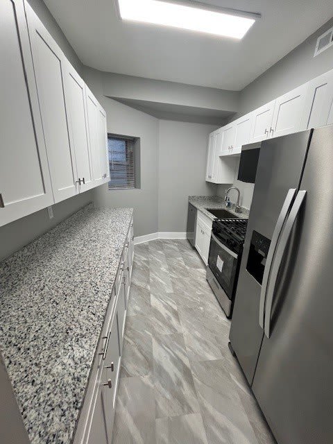 926 W Belle Plaine Avenue – photo 5
