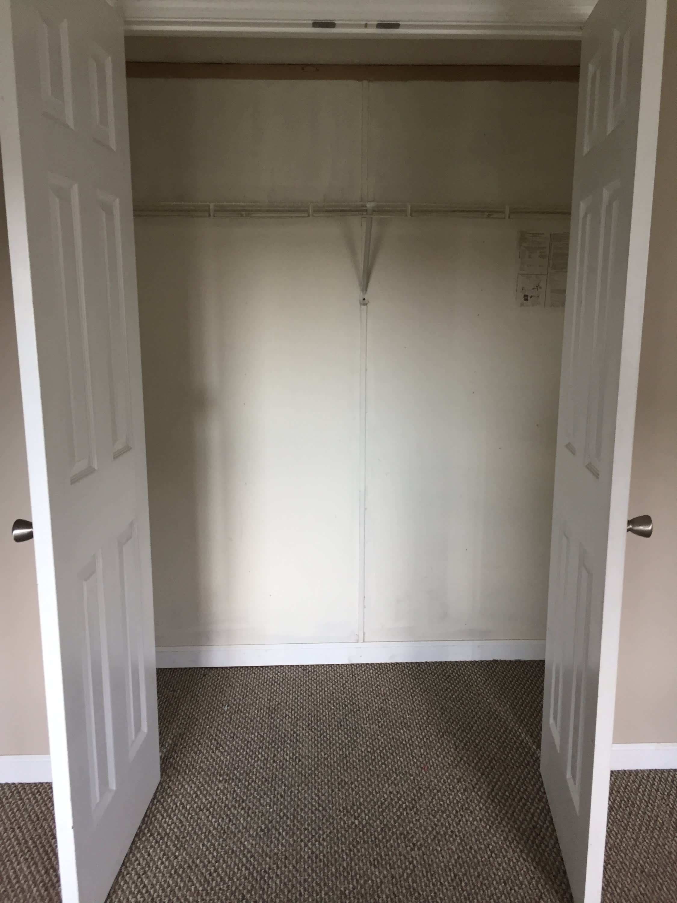 528 Chris Street – photo 5