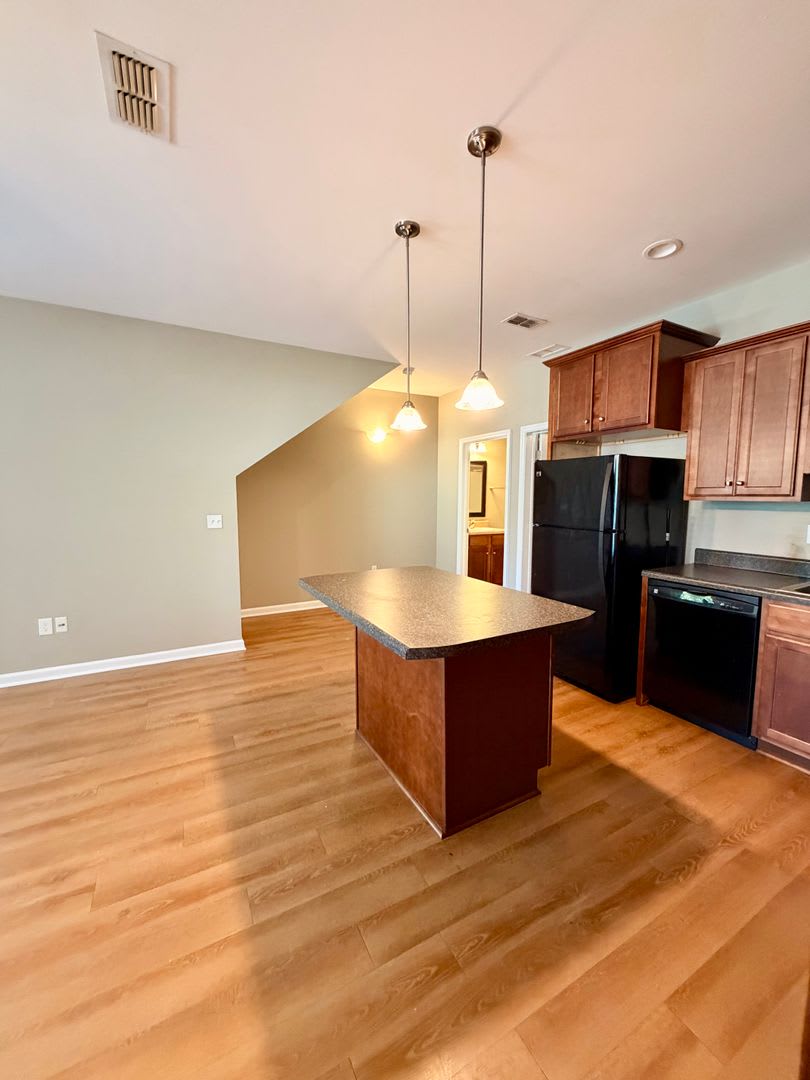 Modern 3/3 Condo – photo 2