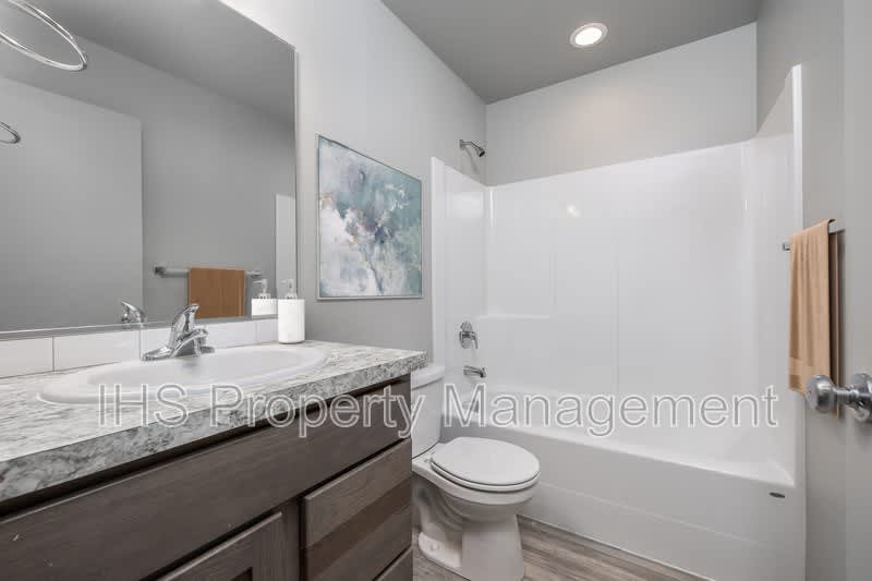 2511 Ronan St. – photo 5