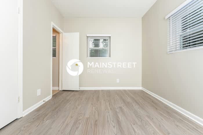 5430 Orly Terrace – photo 5
