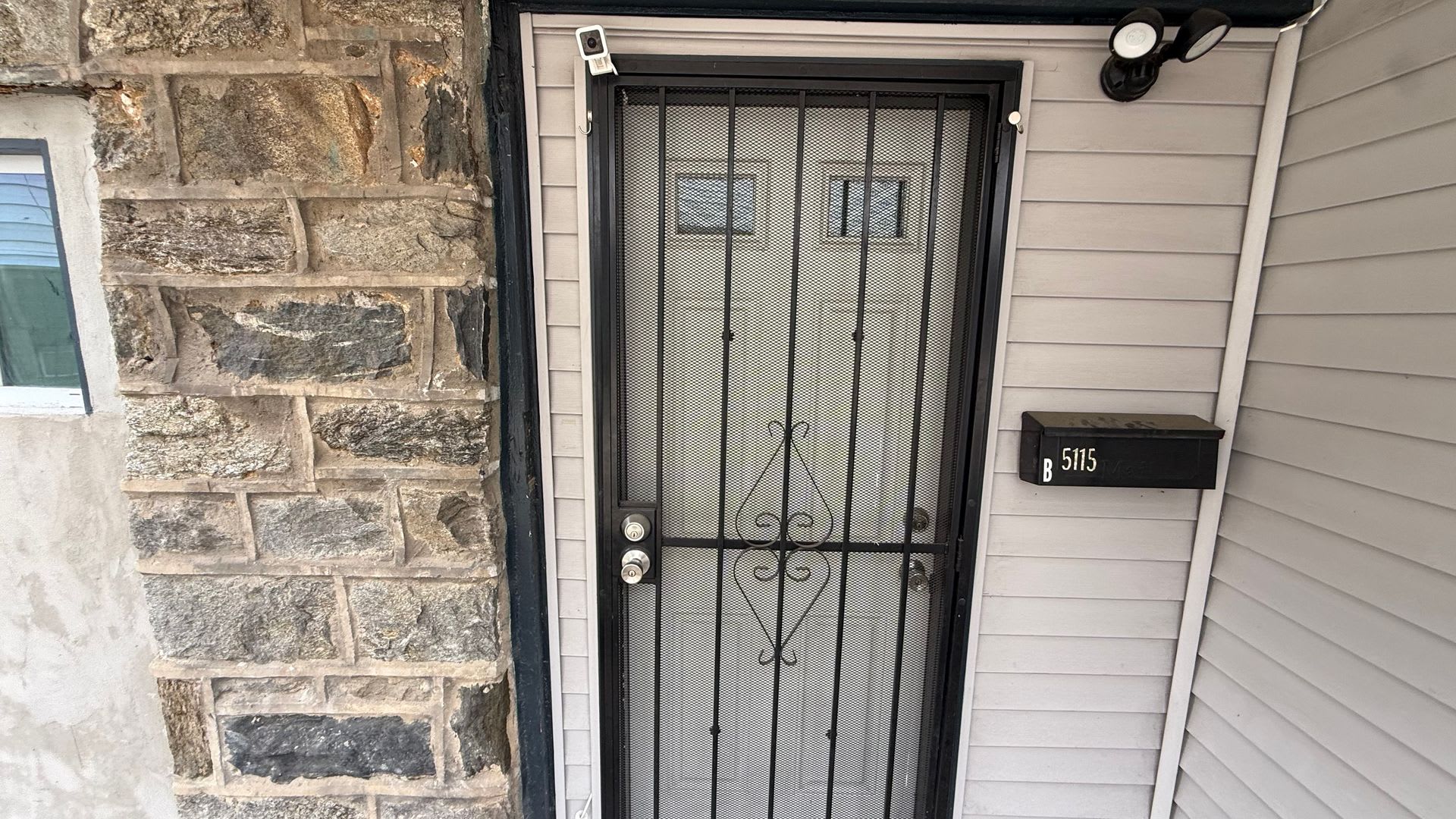 5115 Lebanon Ave. – photo 2