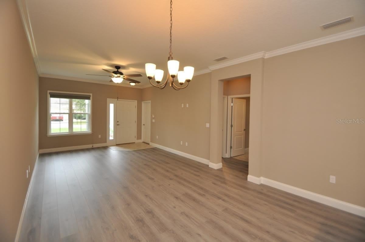 11 ULLYNN Place – photo 5