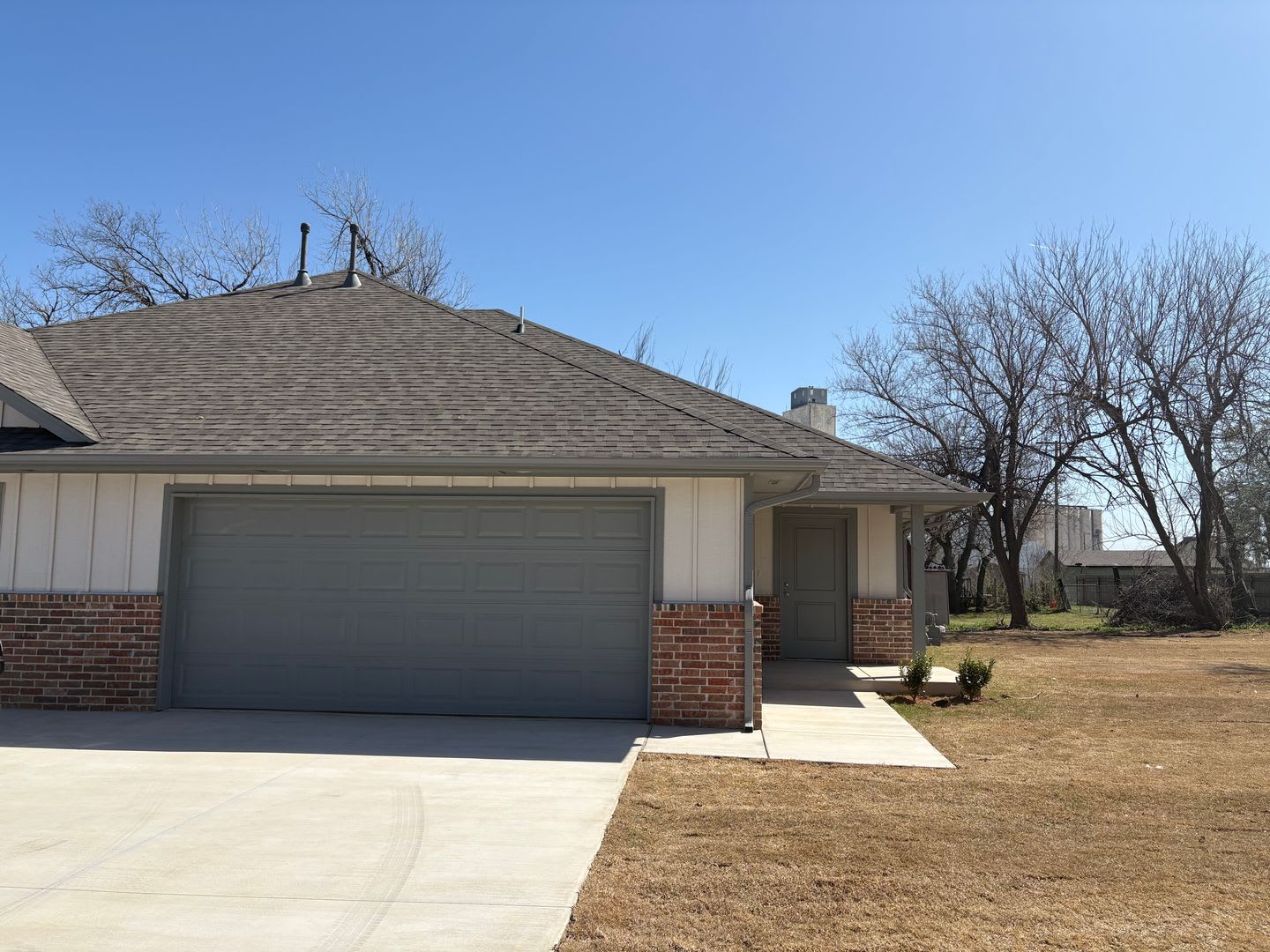 Three bedroom duplex in El Reno – photo 2