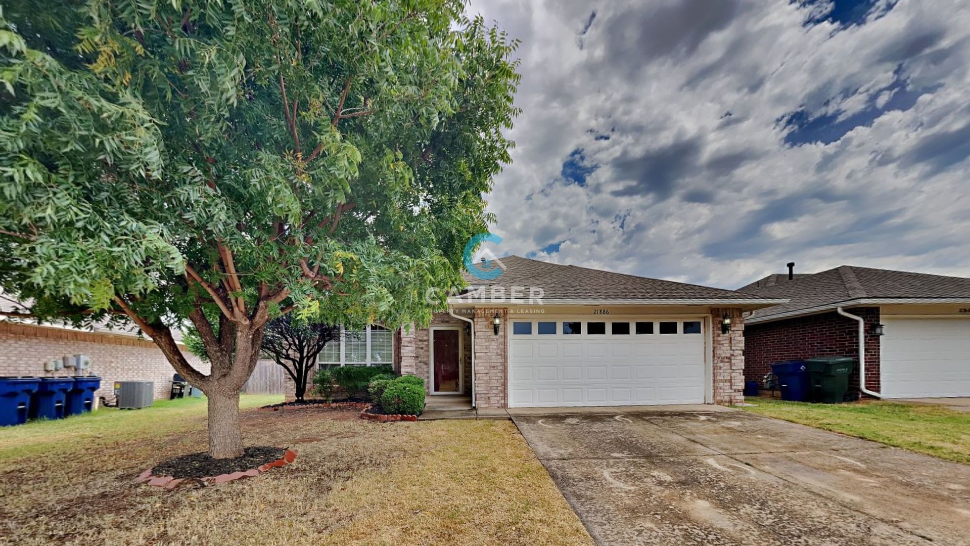4 Bedroom Home in Edmond – photo 2