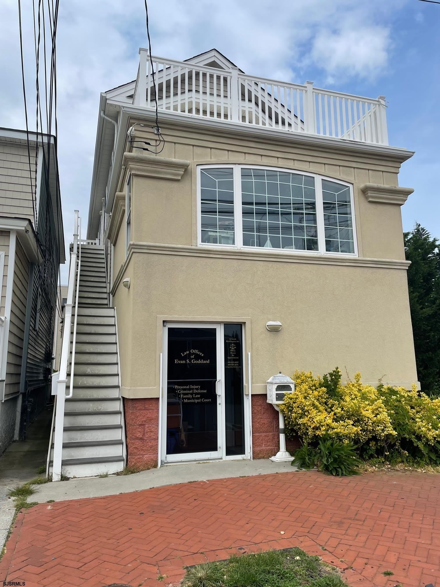 12 S Washington Ave – photo 1