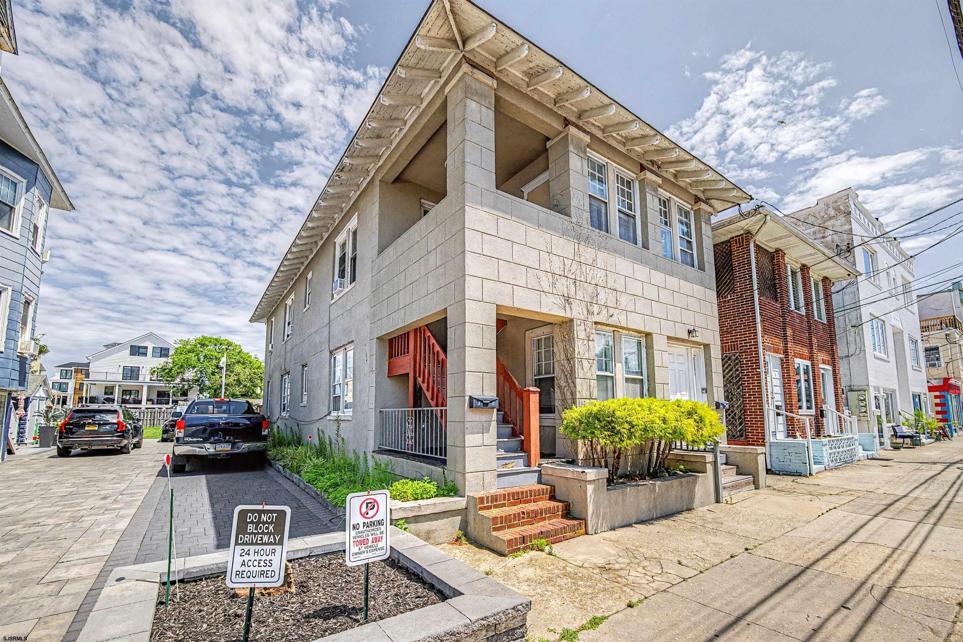 5 N Newport Ave – photo 1